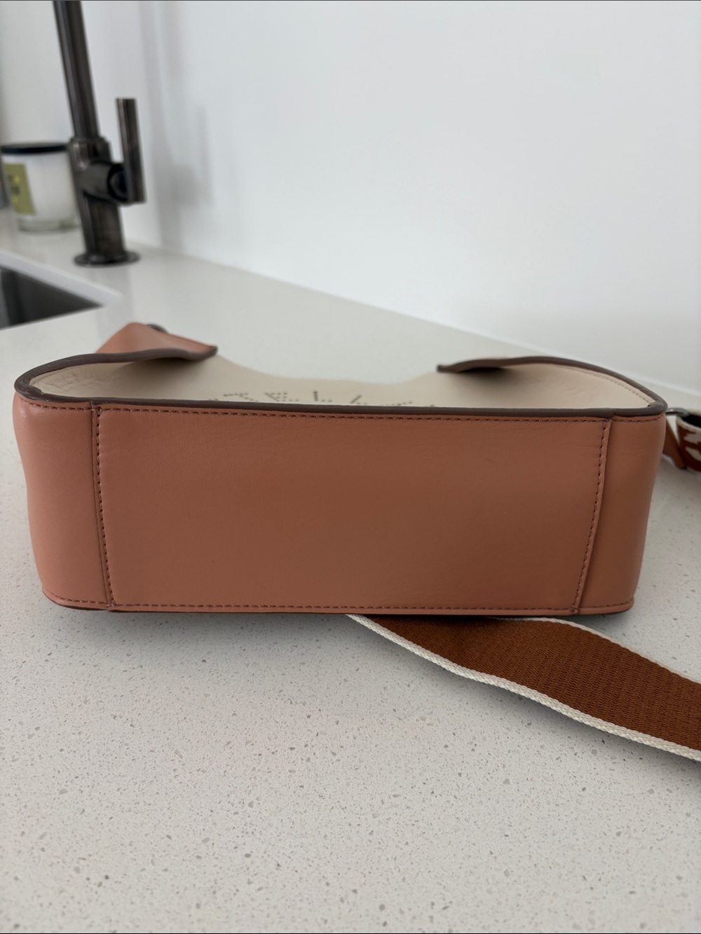 STELLA McCARTNEY BONE AND TAN BAG - Picture 5 of 6